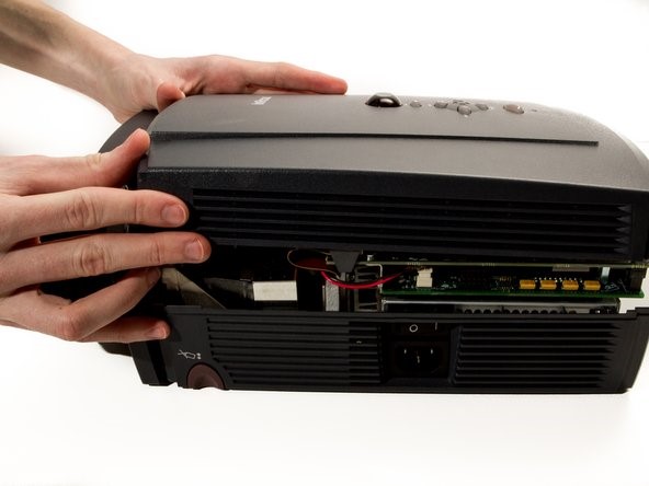 تعویض منبع تغذیه پروژکتور