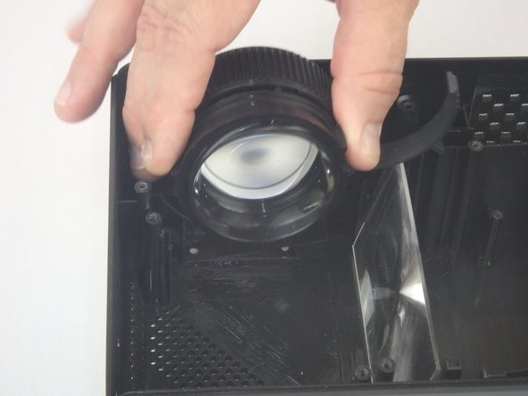 خارج کردن لنز