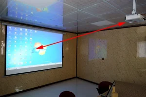 تنظیم اندازه تصویر پروژکتور